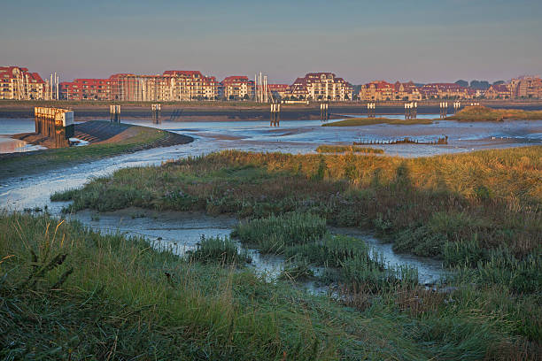 Nieuwpoort — panorama portuaire